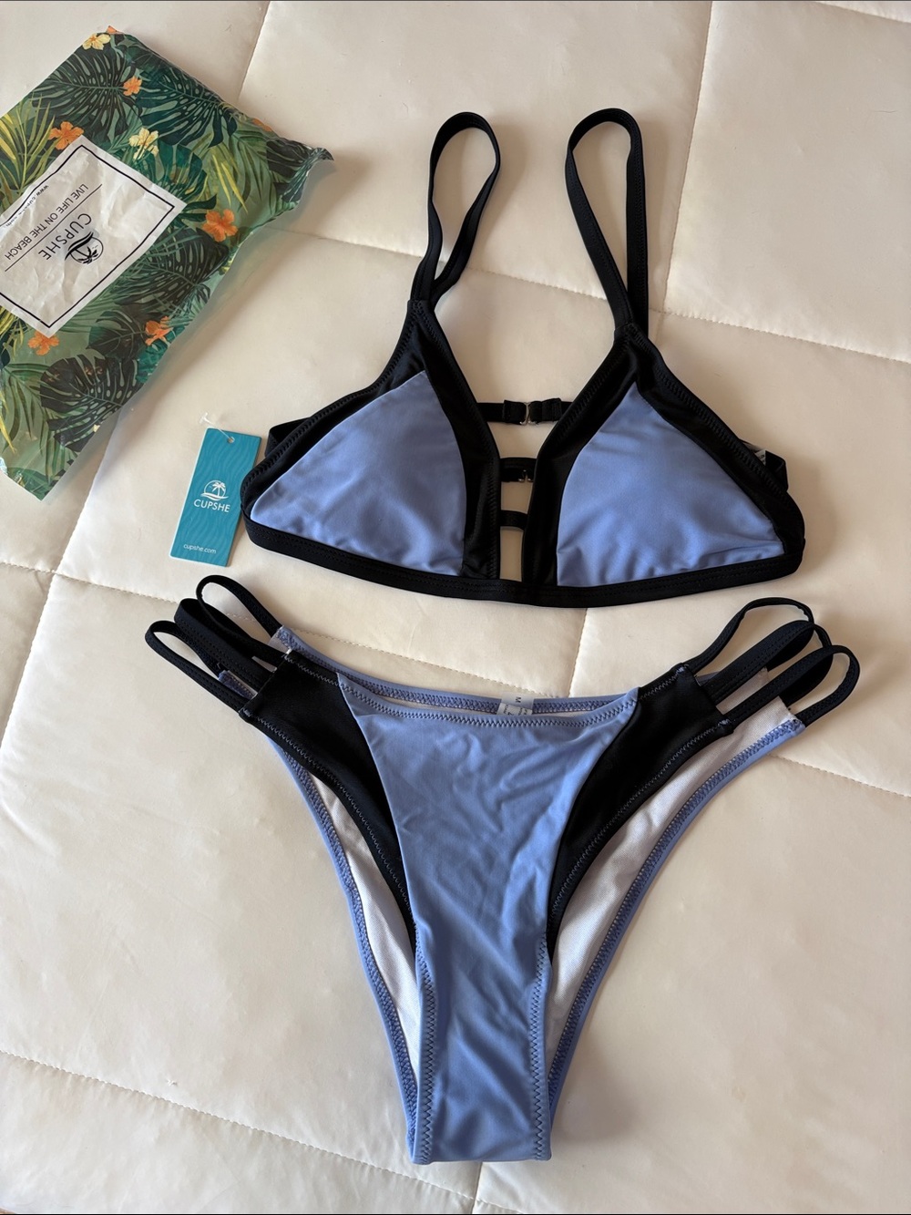 Cupshe Light Blue and Black Strappy Triangle Bikini